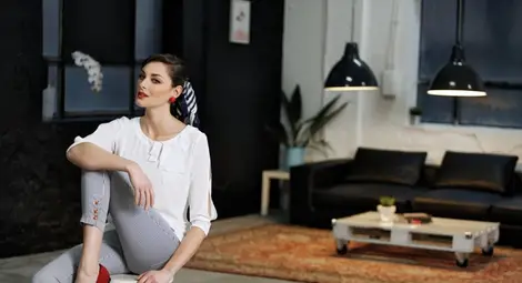 ДАНИНИ с цветна парола за Пролет 2015: Женственост!