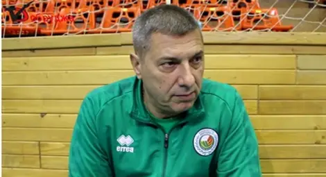 Това ли новият старши треньор на &bdquo;Дунав&ldquo;? 