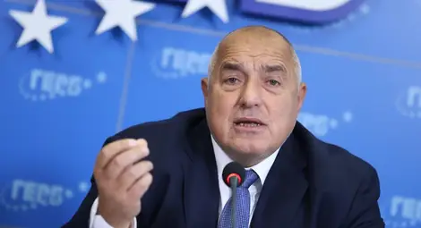 Борисов: Единственият полезен ход е да се ваксинираме