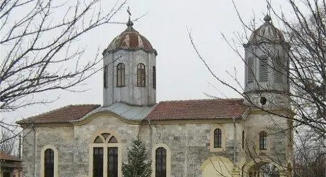 Храмът "Св. Георги Победоносец" в село Ряхово е служел и като килийно училище /галерия/ Храмът "Св. Георги Победоносец" в село Ряхово е служел и като килийно училище /галерия/