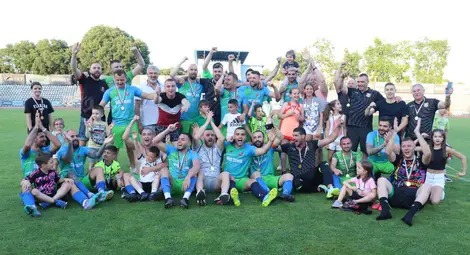 2000 зрители гледаха триумфа на „Младост“-Екзарх Йосиф във финала на Четвърта лига на Градския стадион в Русе 2000 зрители гледаха триумфа на „Младост“-Екзарх Йосиф във финала на Четвърта лига на Градския стадион в Русе