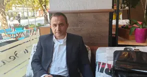 Заради петица по химия Людмил Павлов загърбва медицината и записва право