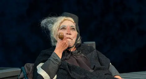 Ирландският хумор на Мартин Макдона на русенска сцена