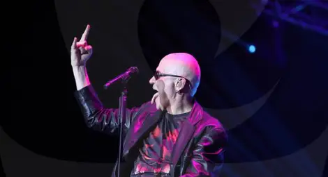 Слави поискал 126 бона от милионерска щерка, за да й пее на сватбата