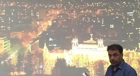 Проф.Николай Ненов представи  Ивановските църкви в Пекин