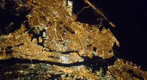 Ню Йорк от Космоса