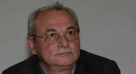 Плъзна слух, че Доган сдава поста утре