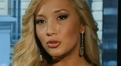 Мис Вселена България спечелила най-важната битка в живота си - с рака на гърдата 