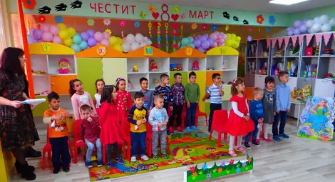 Децата от Долна Студена се изявиха в &bdquo;Празникът на мама&ldquo;