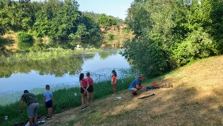 Въдичари се събраха на риболовен празник край Белцов Въдичари се събраха на риболовен празник край Белцов