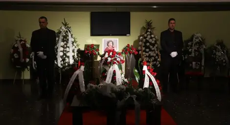 Последно &ldquo;сбогом&rdquo; на Стоянка Мутафова