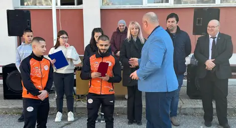 Русенското спортно училище чества своя патронен празник