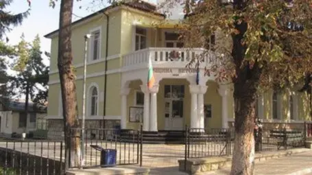 Нермин Кязимова пое управлението на Ветово