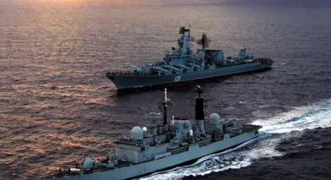 Русия започна и военноморска офанзива в Сирия Русия започна и военноморска офанзива в Сирия