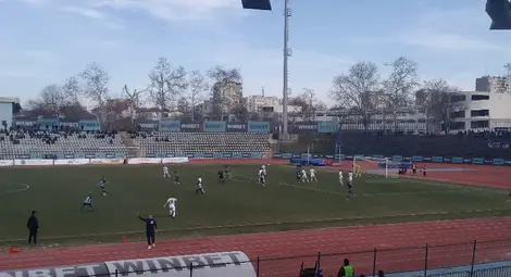 &bdquo;Дунав&ldquo; и &bdquo;Етър&ldquo; се занулиха в дербито на Втора лига