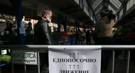 Ананиев пусна пазарите, няма да работят от Разпети петък до Великден