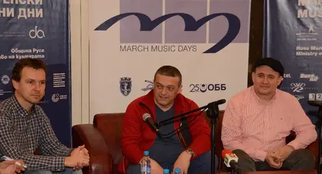 Чешкият Clarinet Factory пристигна за своята фестивална премиера