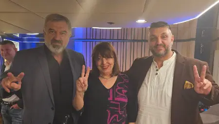 СДС-Русе отбеляза 35 години с тържество и празнична торта