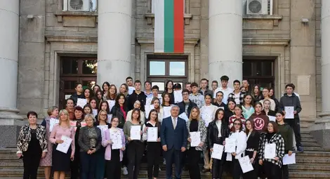 Ученици и учители от Тараклия за поредна година учиха български в Русенския университет