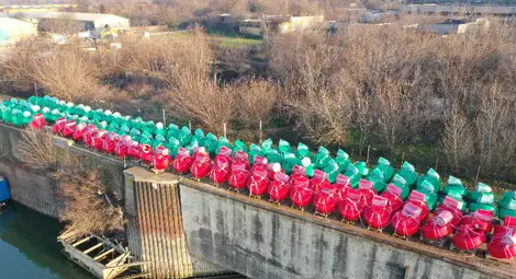 Нови плаващи знаци подобряват видимостта в река Дунав