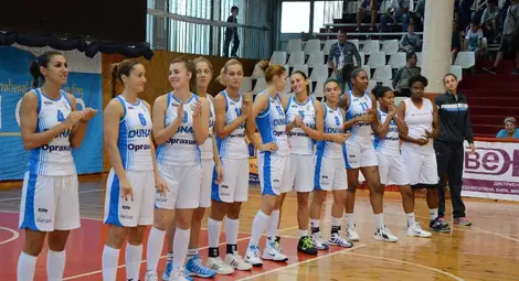 &bdquo;Дунав 8806&ldquo; разгроми румънки в русенския дебют на новите &bdquo;феи&ldquo;