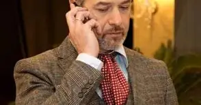 Д-р Александър Рудницки стана модна икона заради приятел