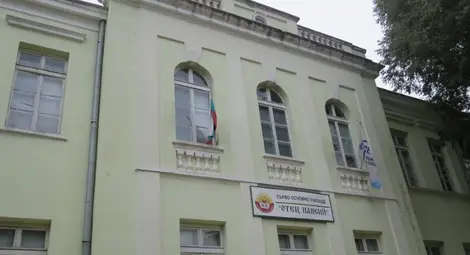 Очаква се ремонтът на &bdquo;Отец Паисий&ldquo; да приключи преди крайния срок