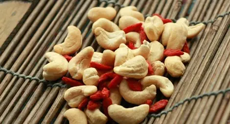 Диетологът Огнян Симеонов: Ям 3 кг храна на ден и не пълнея