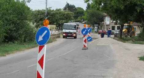 Започна големият ремонт на алтернативния път Русе-Бяла
