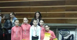 Танцьорите на „Фламинго 98“ с блестящо представяне в Шумен