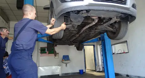 Погват пунктовете за технически прегледи за скрити обороти