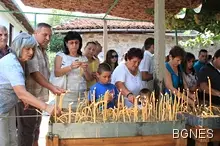 Църквата отбелязва Рождество на Пресвета Богородица 