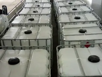 Чужда фирма лъже с имейл митницата за 22 тона контрабанден терпентин