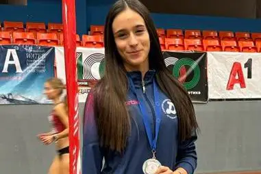 Росина Николова