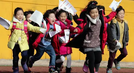 Присъствието на философия в училищната програма защитава обществото