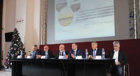 Министърът на транспорта Николай Събев: Предвиждаме облекчени процедури за преминаването на пътници и товари през Дунав мост