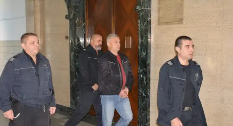 Отказаха гаранция домашен арест на полицая Ваньо Димитров
