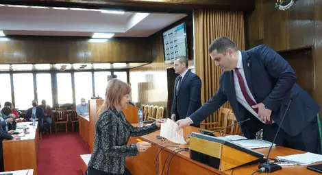 Марияна Иванчева положи клетва като общински съветник в Русе на мястото на Бедрос Пехливанян