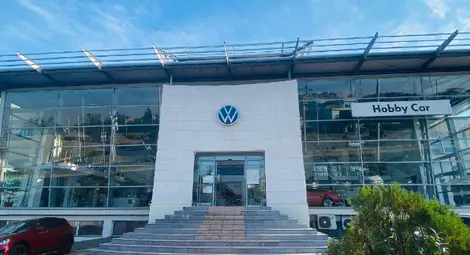 Шоурумът на "Хоби кар" на бул. "Христо Ботев" в Русе. Шоурумът на "Хоби кар" на бул. "Христо Ботев" в Русе.