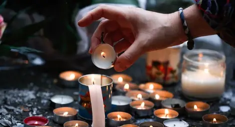 Франция почита паметта на загиналите при терористичния атентат от 13 ноември 2015 г.