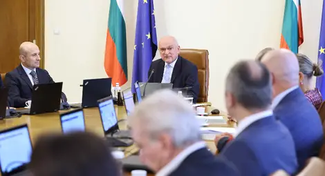 Главчев обеща бързи мерки  за решаването на проблема с буферните паркинги