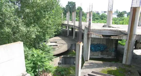 Пенчо Кубадински забранил спортната зала да надвишава паметника на Ленин