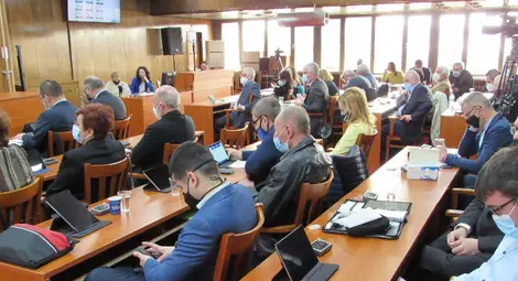 Допълнения от залата