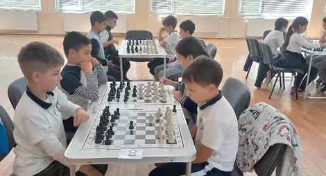 Детски турнир по ускорен шах „Възраждане 2024" в едноименното училище в Русе Детски турнир по ускорен шах „Възраждане 2024" в едноименното училище в Русе