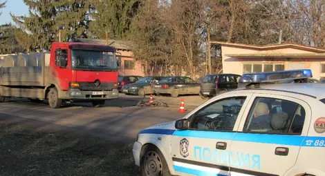 41-годишен колоездач живее втори живот след удар от камион и кола