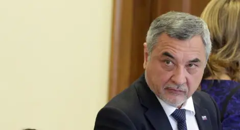 Валери Симеонов за Бухенвалд: Шегаджийски снимки? Абсурд!