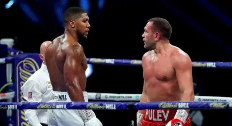 Кариерата на Кобрата, събрана в 9 рунда: Отписван, падащ и ставащ, но непримирим и "дебела глава"