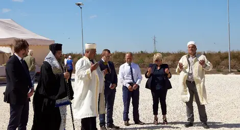 Владика и мюсюлмански духовници благословиха първа копка на &bdquo;Каолин&ldquo;