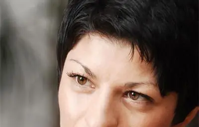 Десислава Атанасова: Може да проверим КТБ от Костов и царя насам, ще чуем и ДАНС Десислава Атанасова: Може да проверим КТБ от Костов и царя насам, ще чуем и ДАНС