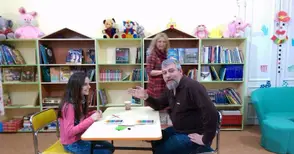 Забавни рисунки на Вальо Георгиев ще украсят фоайето на Сатирата